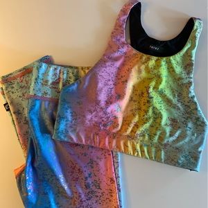 Terez crop top workout bra rainbow metallic mermaid  size xs/s 🌈✨🧜‍♀️